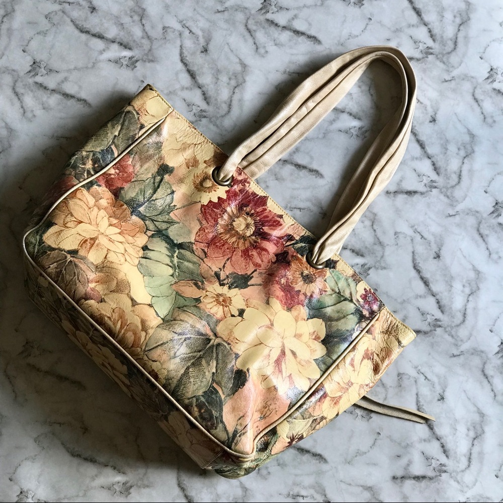 Italian Leather Tote 👜